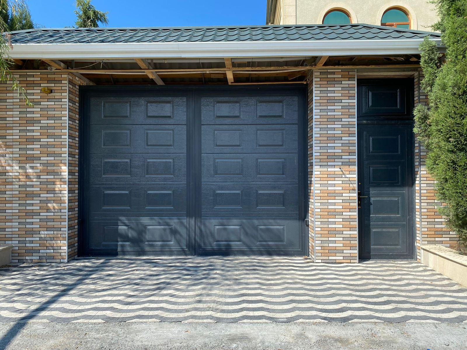 90 Dərəcə Açılan İki Laylı Panel Darvazalar