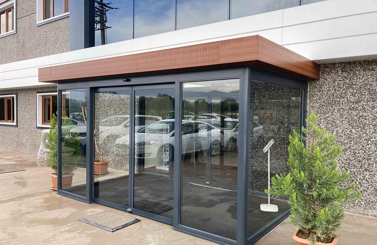 Fotosel Qapılar: Müasir Məkanların Zəruri Tələbi